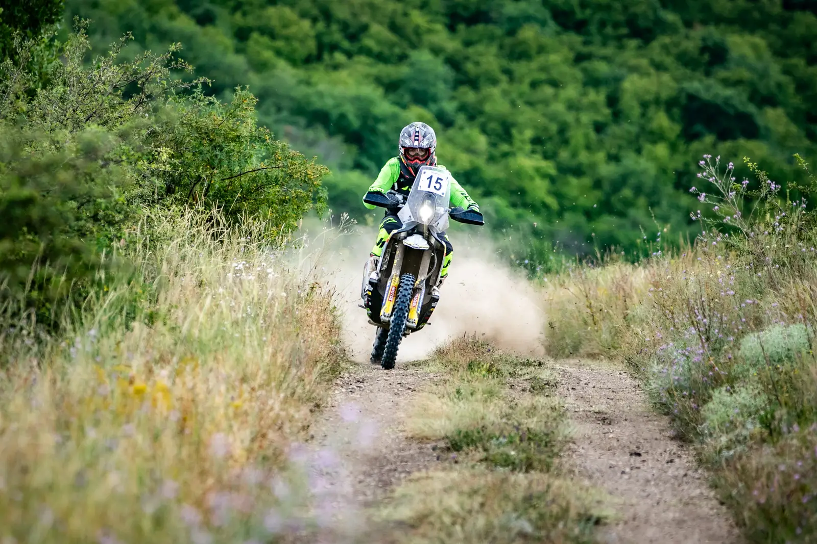 Rallye-Etappe in den Bergen